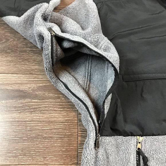 The North Face Men’s Black & Gray Full Zip Mock Neck Sherpa Jacket Zip Pockets L - Picture 5 of 13